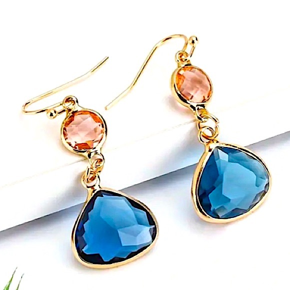 Gold Sapphire and Pink Dangle Earrings - Picture 4 of 9